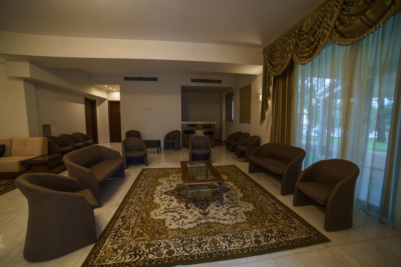 אגריניו Corali Resort מראה חיצוני תמונה