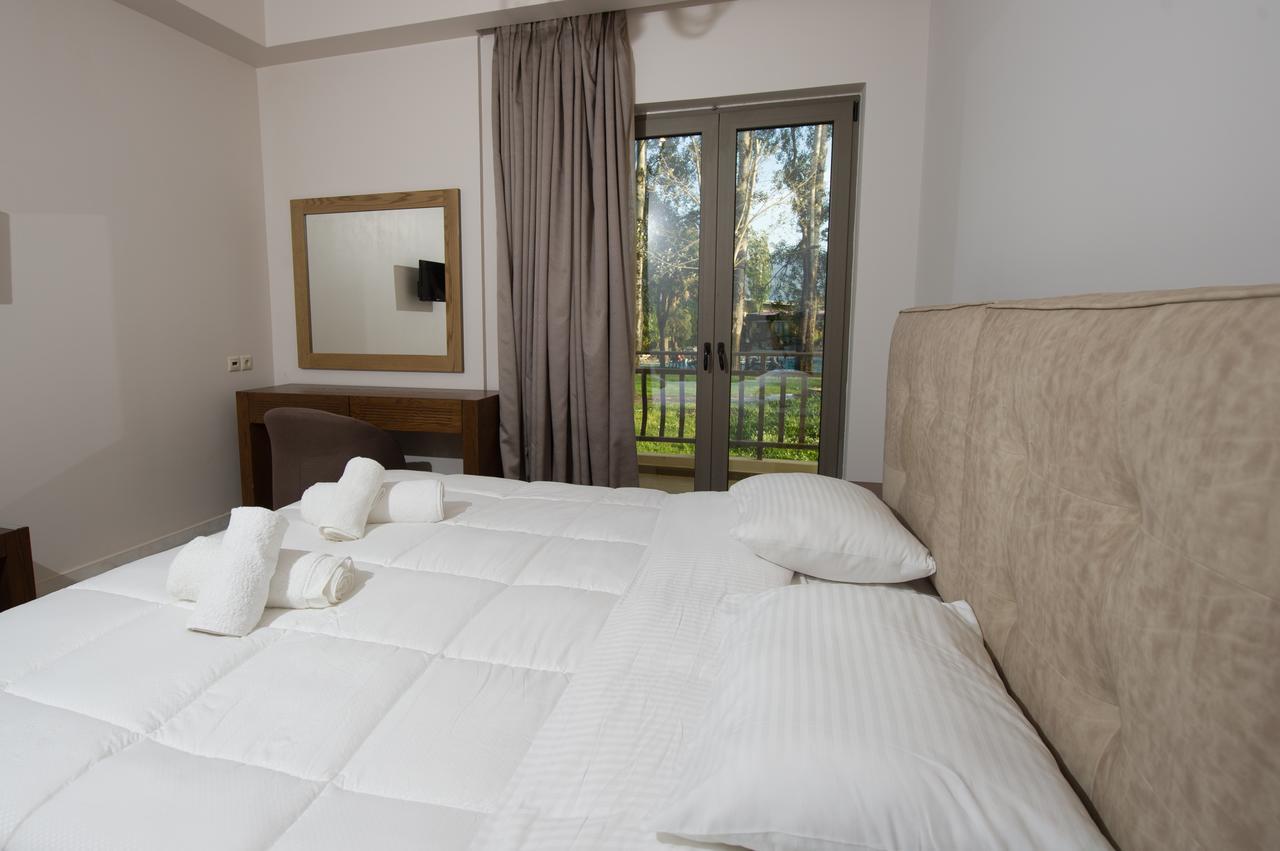 אגריניו Corali Resort מראה חיצוני תמונה